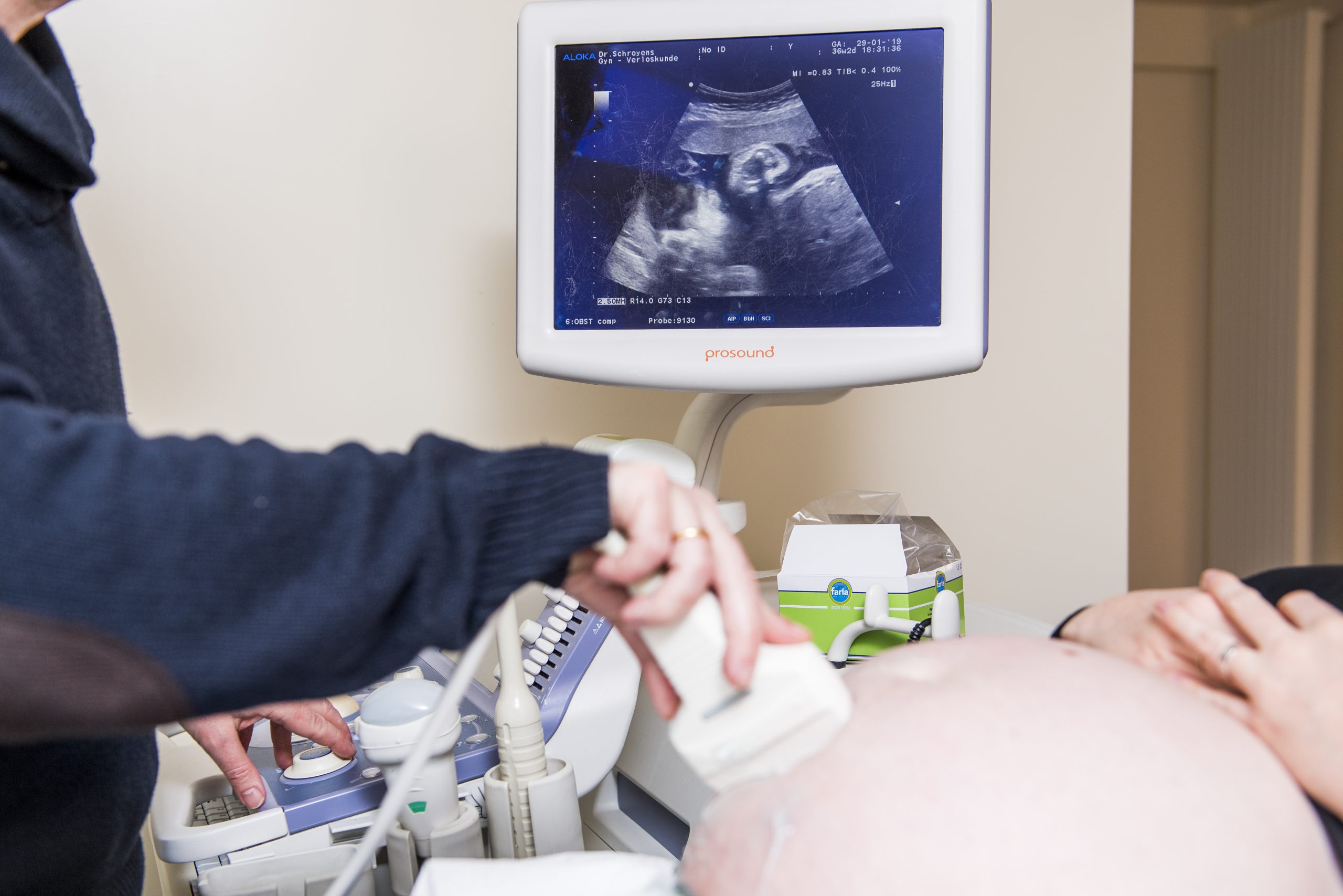 Babyfernsehen verboten: Risiken für das ungeborene Kind